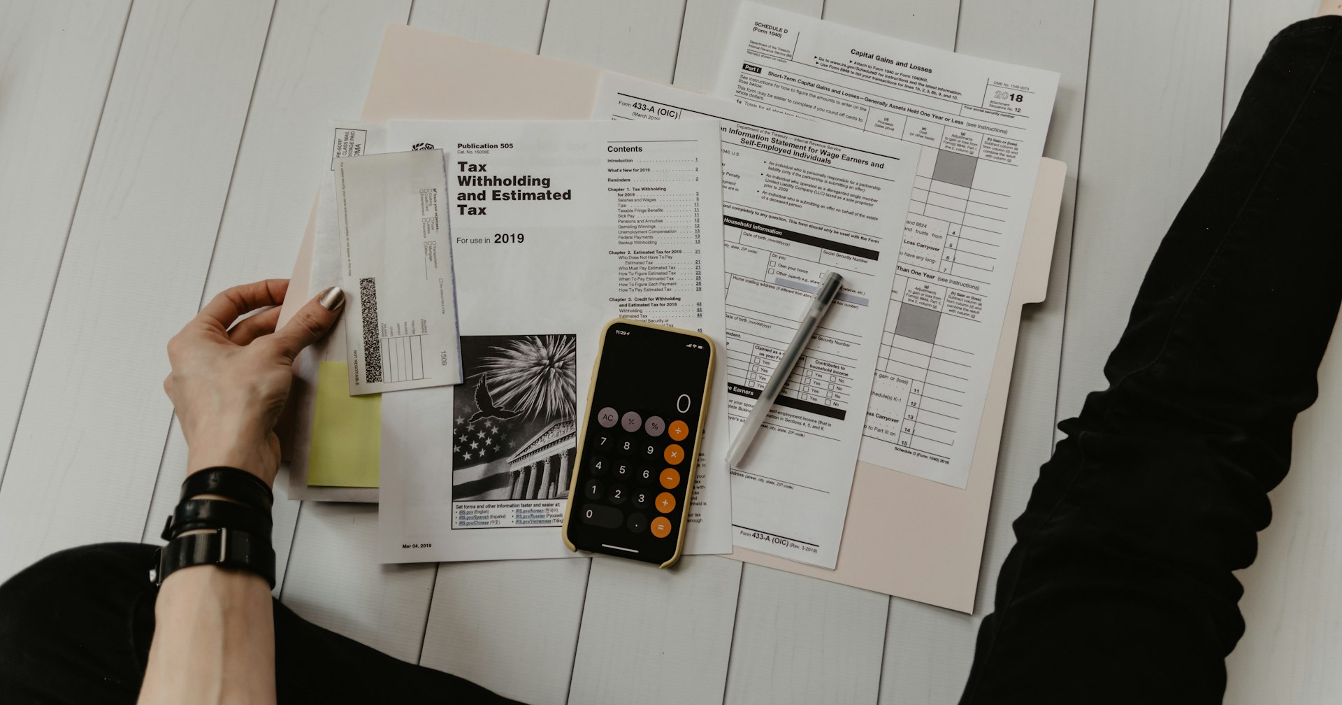 How Much Does an AI Coding Agent Cost Per Month? 2026 Total Cost of Subscriptions, Tokens, API, and Servers for Claude Code, Codex, Gemini, and Cursor - Kvmzen