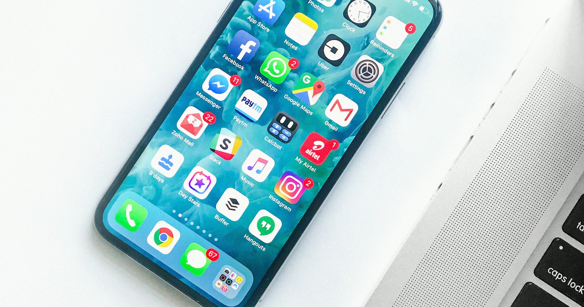 Is iPhone Duo Worth Pre-ordering Now? Buying Advice Before the October 23 Launch: Price, Specs, Pros and Cons, and How It Compares to iPhone 18 Pro Max - Kvmzen